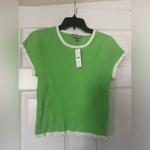 J crew women green and white trim blouse size M